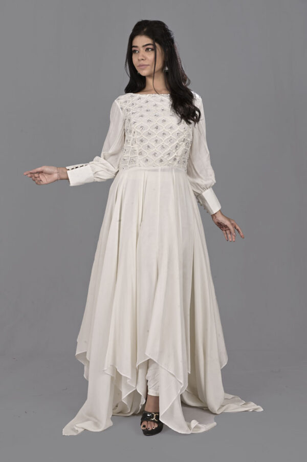 White Bodice Embroidered with Lanteen Sleeve & Pointed Flare