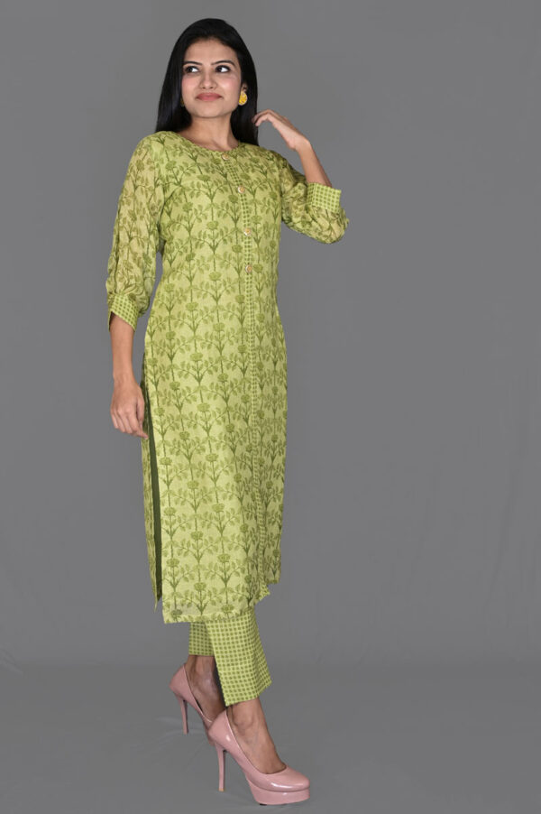 Order Mehandish Green Floral Print Linen Kurti with Pants Online