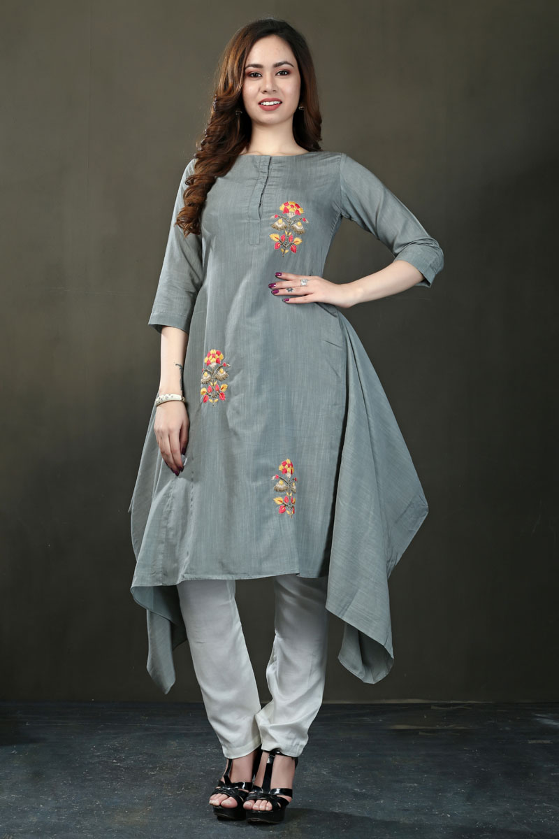 Amazing Outfits | Kurta designs, Kurti neck designs, Salwar designs